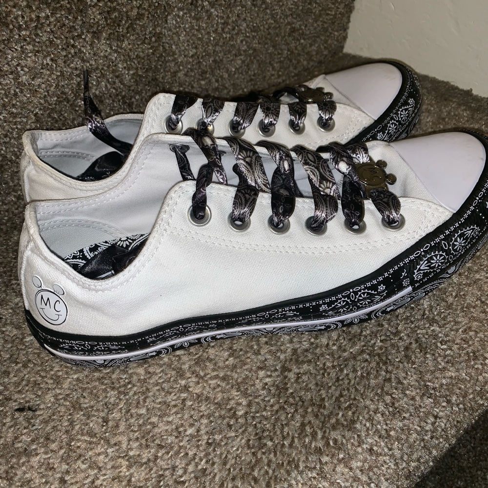 Miley Cyrus x Converse low tops